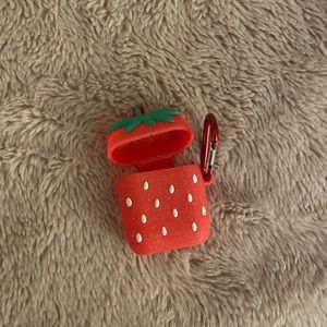 Strawberry‎ Silicone AirPods Gen 1 Case
